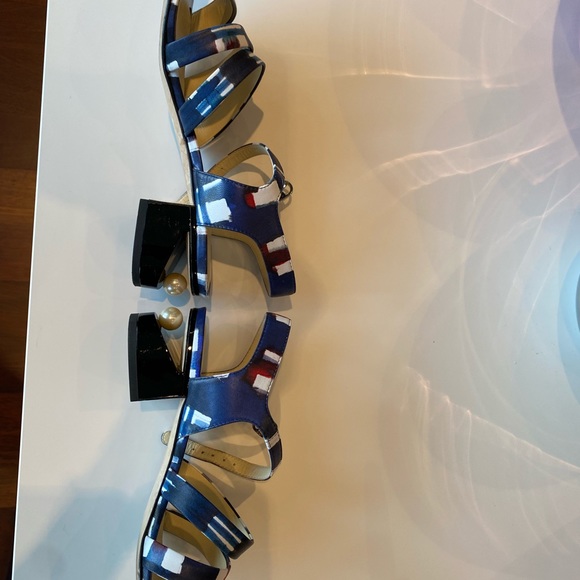 CHANEL SANDALS - Picture 15 of 15